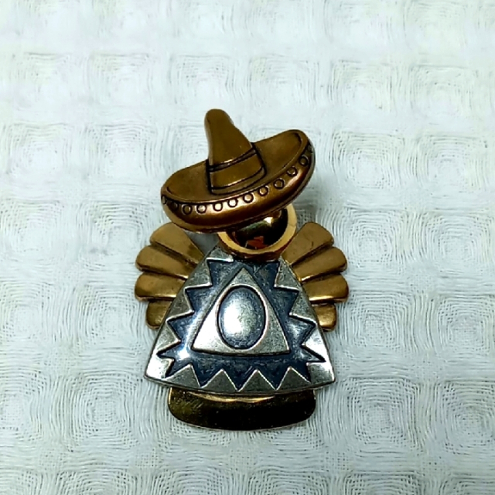 Vintage Hispanic Angel Pin Brooch with Sombrero Tri Color Gold/Silver/Bronze